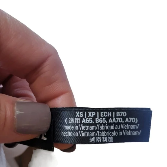 THREE VS PINK ULTIMATE LIGHTLY LINED SPORTS BRAS•XS - Picture 10 of 12